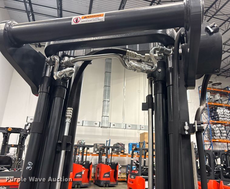 image for item ND9965 2023 Linde E18 forklift