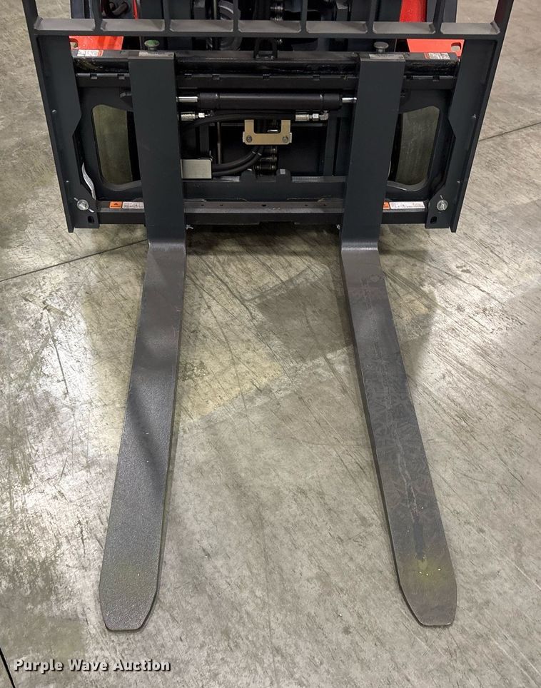 image for item ND9966 2023 Linde E18 forklift