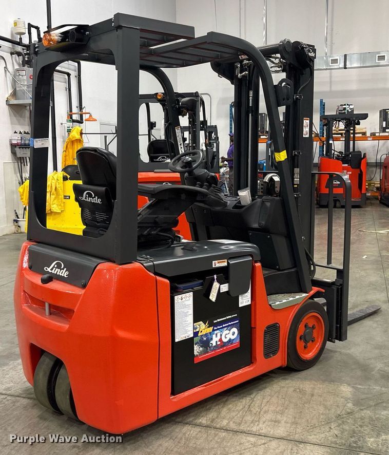 image for item ND9967 2023 Linde E18 forklift