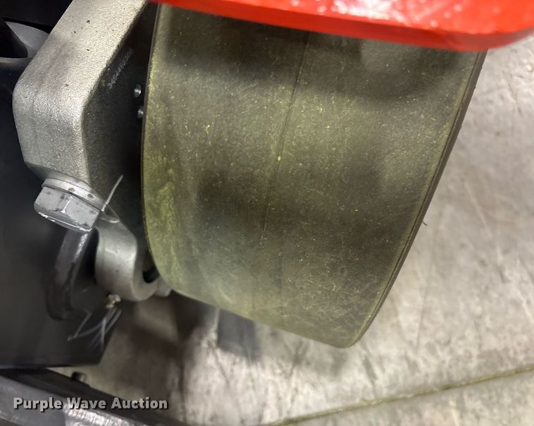 image for item ND9968 2023 Linde E18 forklift