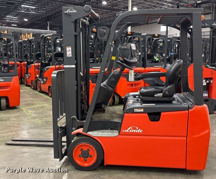 image for item ND9969 2023 Linde E18 forklift