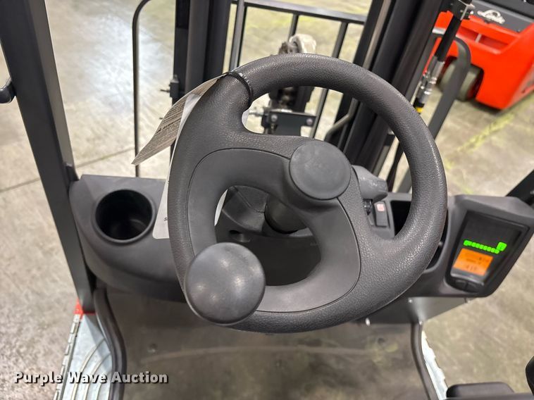 image for item ND9969 2023 Linde E18 forklift