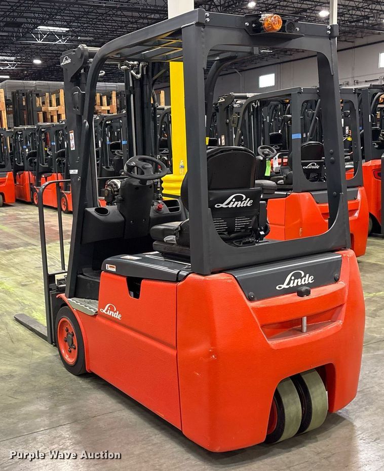 image for item ND9970 2023 Linde E18 forklift