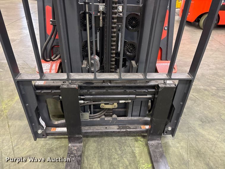 image for item ND9970 2023 Linde E18 forklift