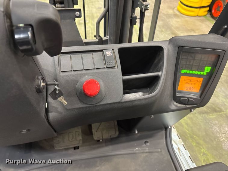 image for item ND9970 2023 Linde E18 forklift