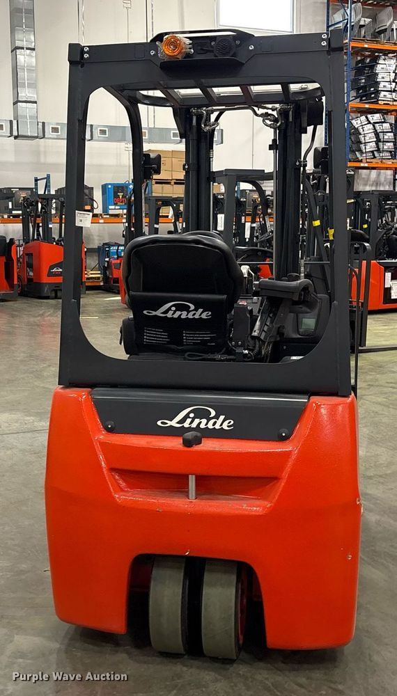 image for item ND9971 2023 Linde E18 forklift