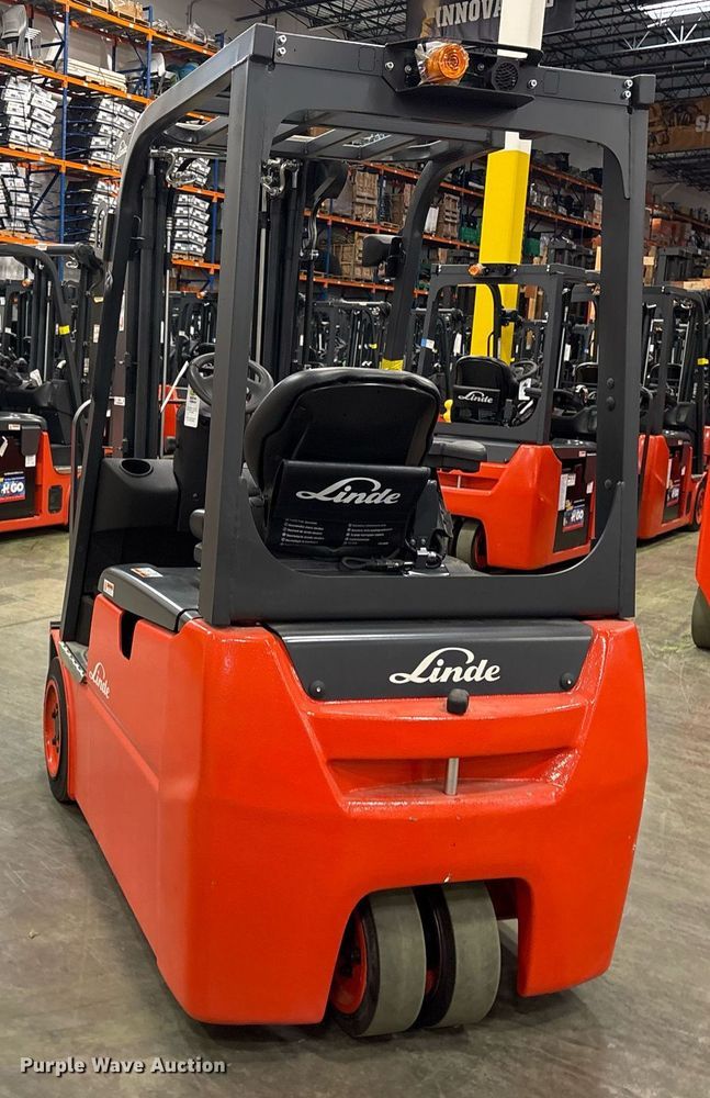 image for item ND9971 2023 Linde E18 forklift