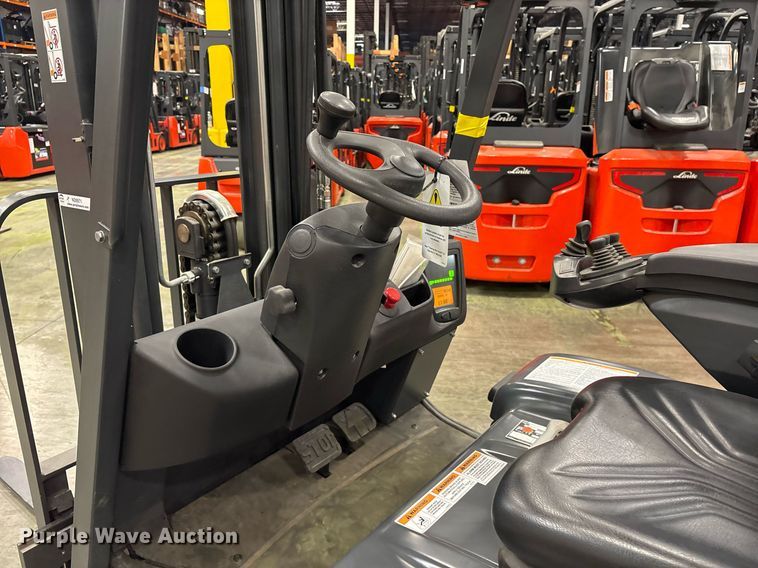 image for item ND9971 2023 Linde E18 forklift