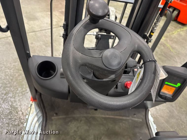 image for item ND9971 2023 Linde E18 forklift