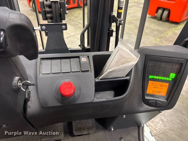 image for item ND9971 2023 Linde E18 forklift