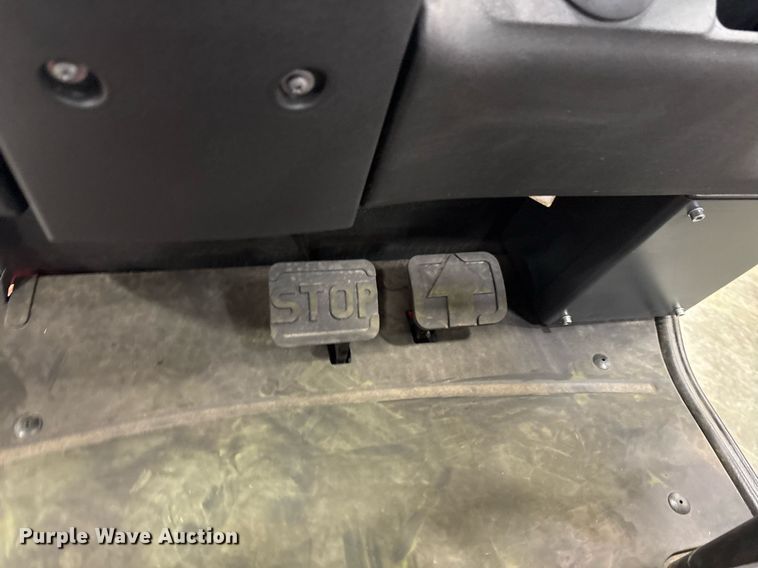 image for item ND9971 2023 Linde E18 forklift