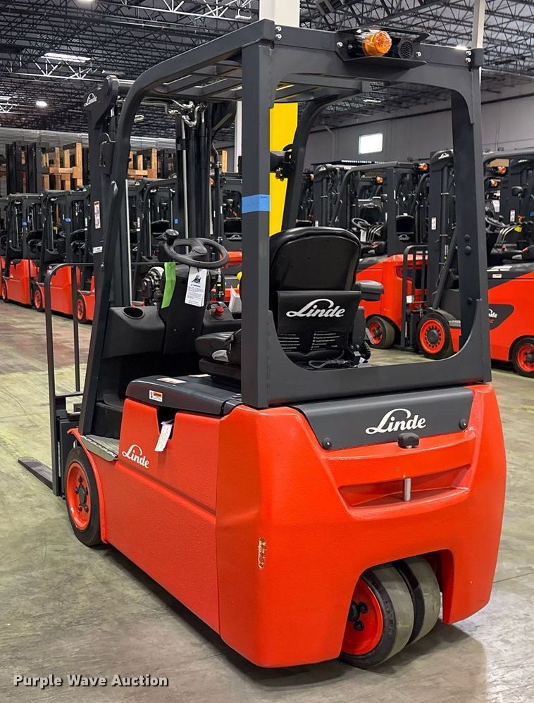 image for item ND9972 2023 Linde E18 forklift