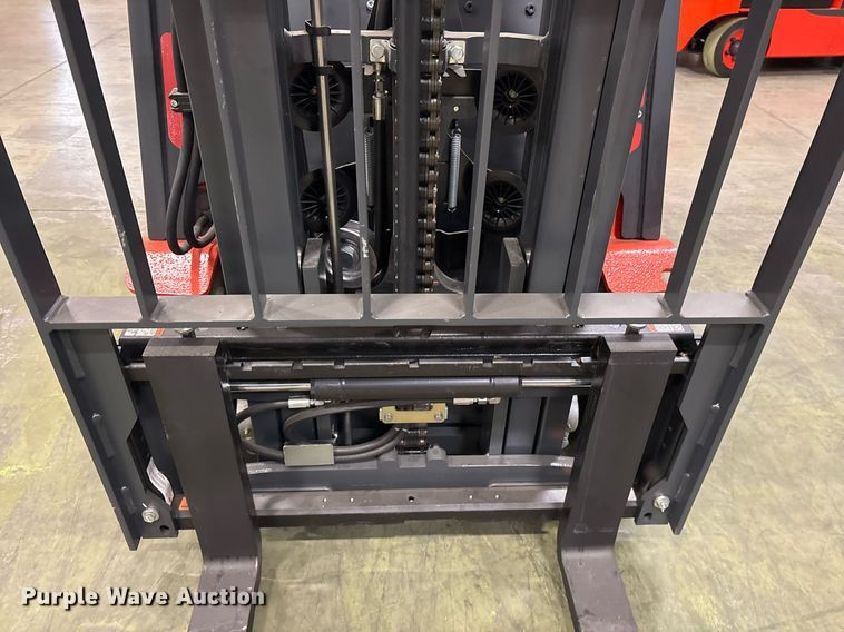 image for item ND9972 2023 Linde E18 forklift