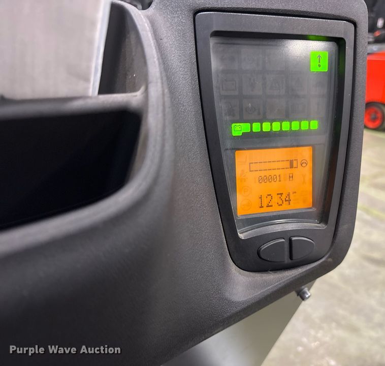 image for item ND9972 2023 Linde E18 forklift