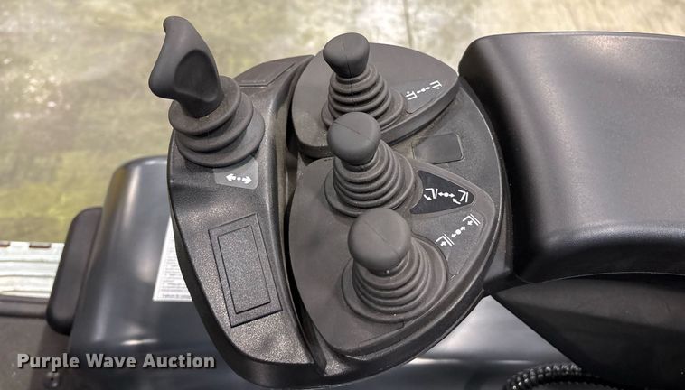 image for item ND9972 2023 Linde E18 forklift