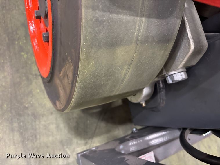 image for item ND9972 2023 Linde E18 forklift