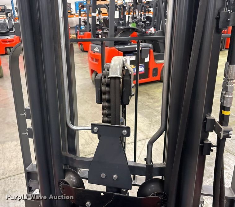 image for item ND9973 2023 Linde E18 forklift