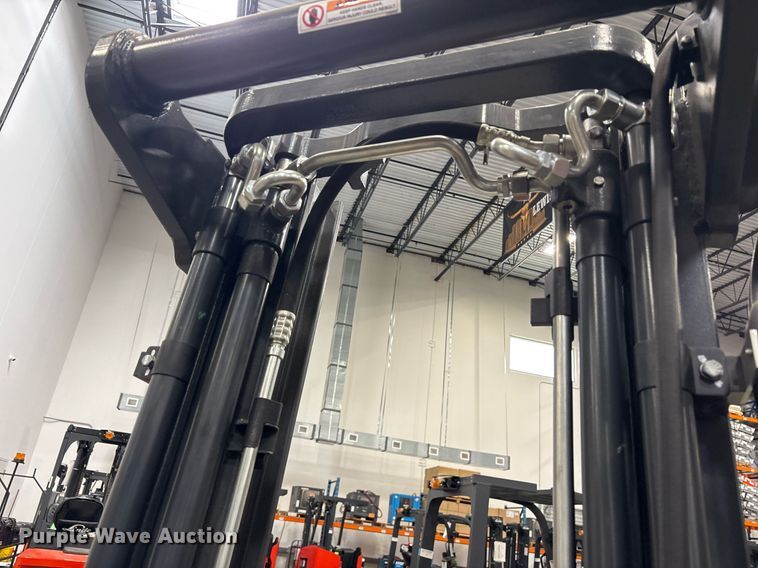 image for item ND9973 2023 Linde E18 forklift