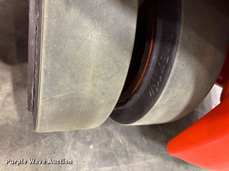 image for item ND9973 2023 Linde E18 forklift