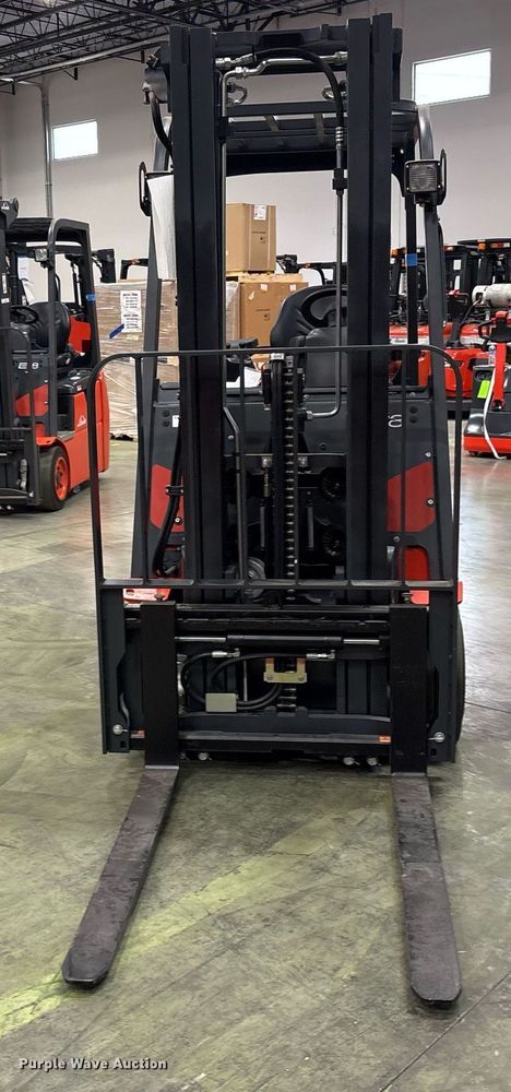 image for item ND9974 2023 Linde E18 forklift