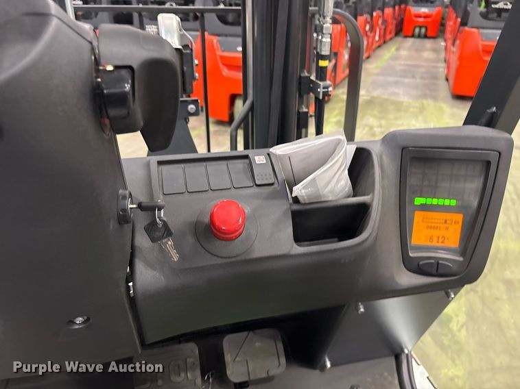 image for item ND9974 2023 Linde E18 forklift