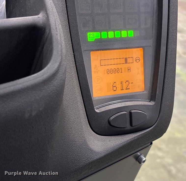 image for item ND9974 2023 Linde E18 forklift