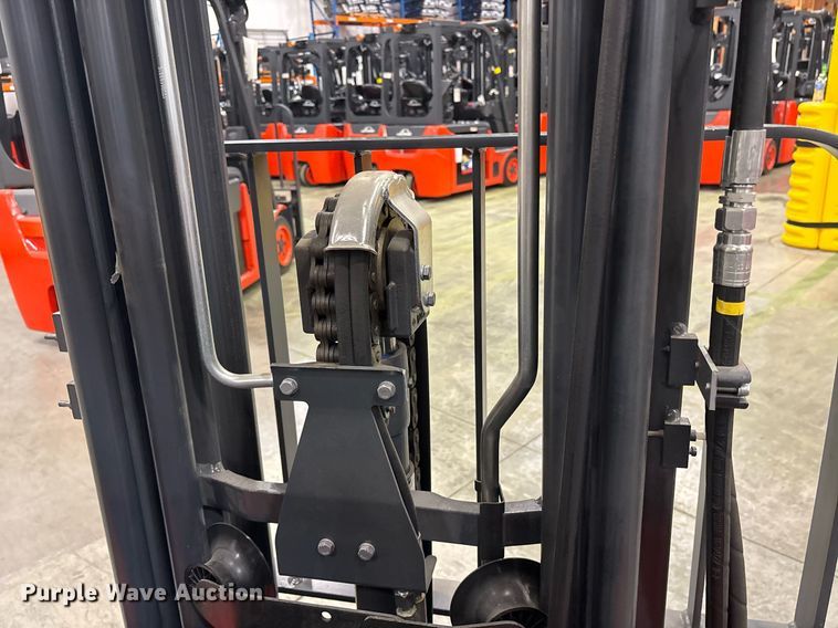 image for item ND9975 2023 Linde E18 forklift