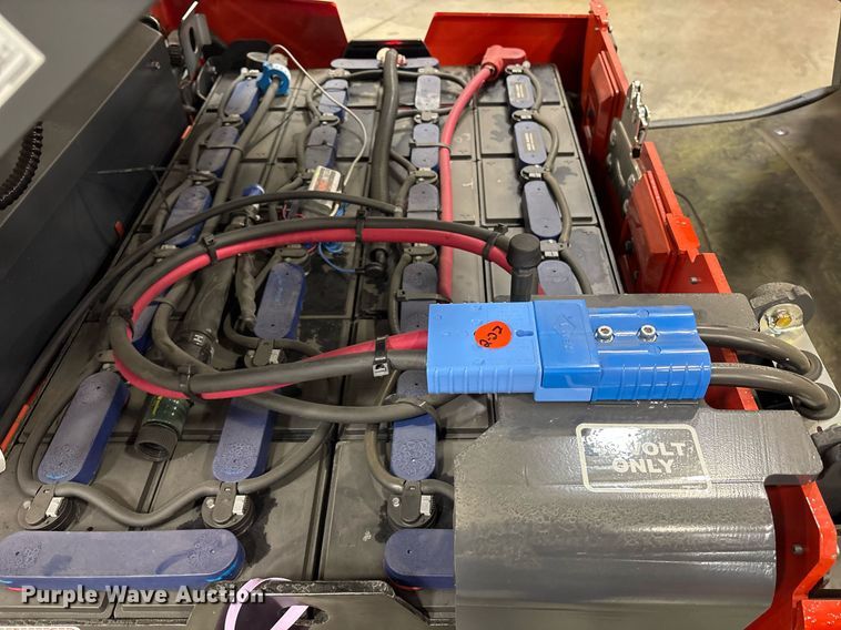 image for item ND9975 2023 Linde E18 forklift