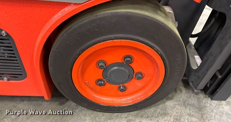 image for item ND9975 2023 Linde E18 forklift