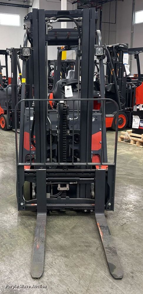 image for item ND9976 2023 Linde E18 forklift