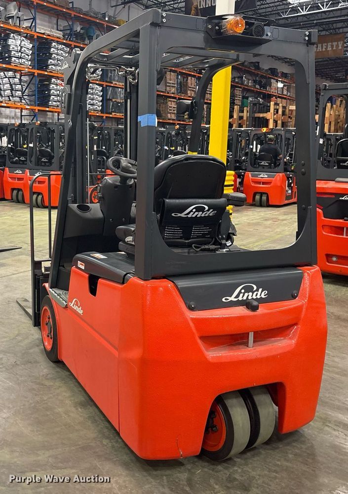 image for item ND9976 2023 Linde E18 forklift