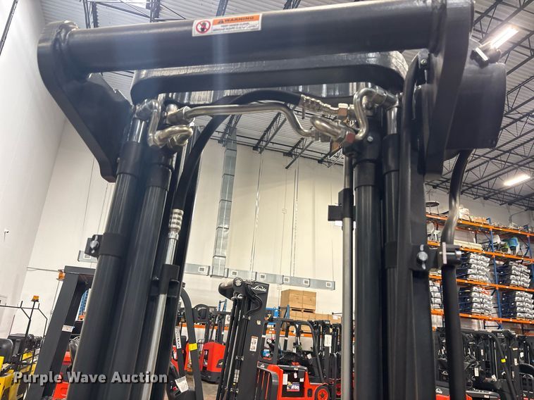 image for item ND9976 2023 Linde E18 forklift