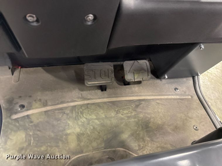 image for item ND9976 2023 Linde E18 forklift