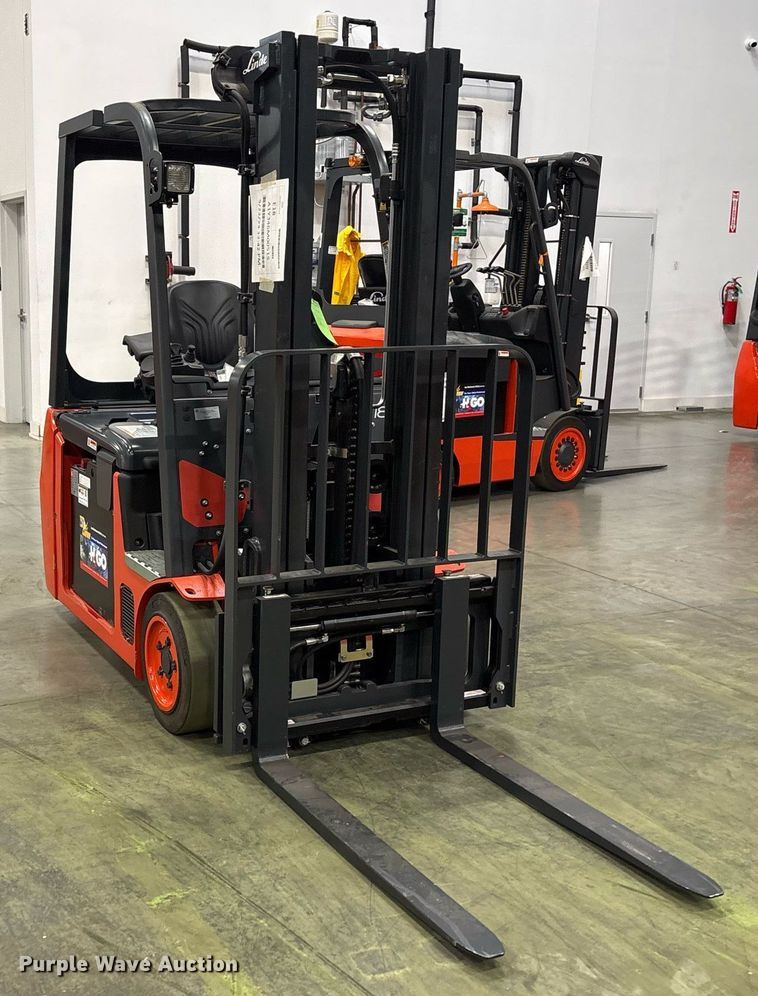 image for item ND9977 2023 Linde E18 forklift