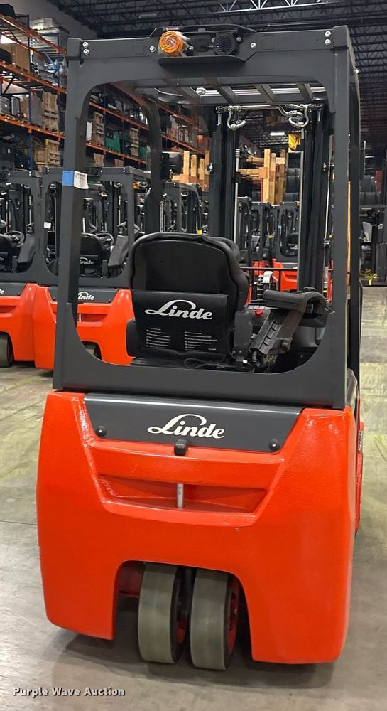 image for item ND9977 2023 Linde E18 forklift