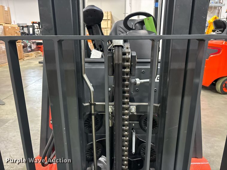 image for item ND9977 2023 Linde E18 forklift