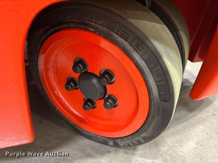 image for item ND9977 2023 Linde E18 forklift