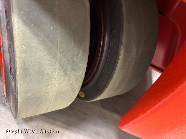 image for item ND9977 2023 Linde E18 forklift