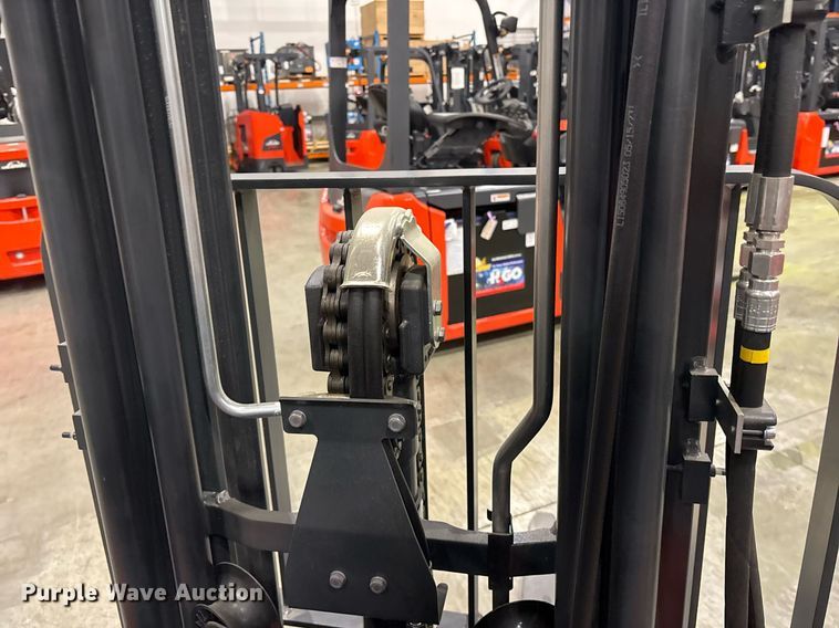image for item ND9978 2023 Linde E18 forklift