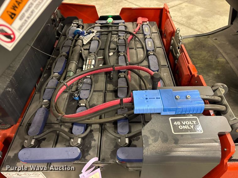 image for item ND9978 2023 Linde E18 forklift