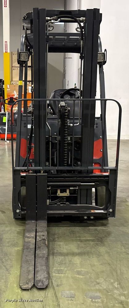 image for item ND9979 2023 Linde E18 forklift