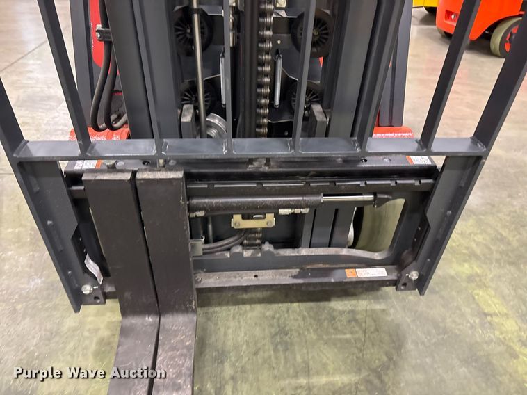 image for item ND9979 2023 Linde E18 forklift