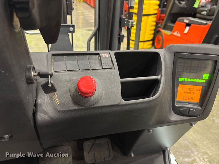 image for item ND9979 2023 Linde E18 forklift