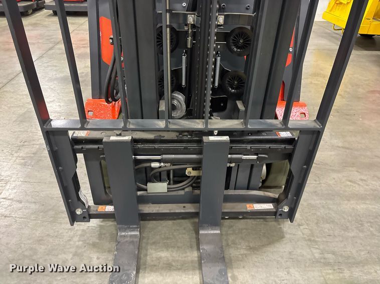 image for item ND9980 2023 Linde E18 forklift