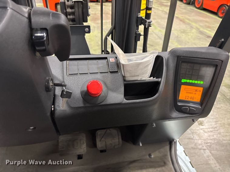 image for item ND9980 2023 Linde E18 forklift