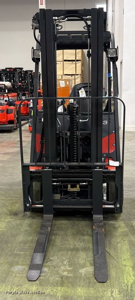 image for item ND9982 2023 Linde E18 forklift