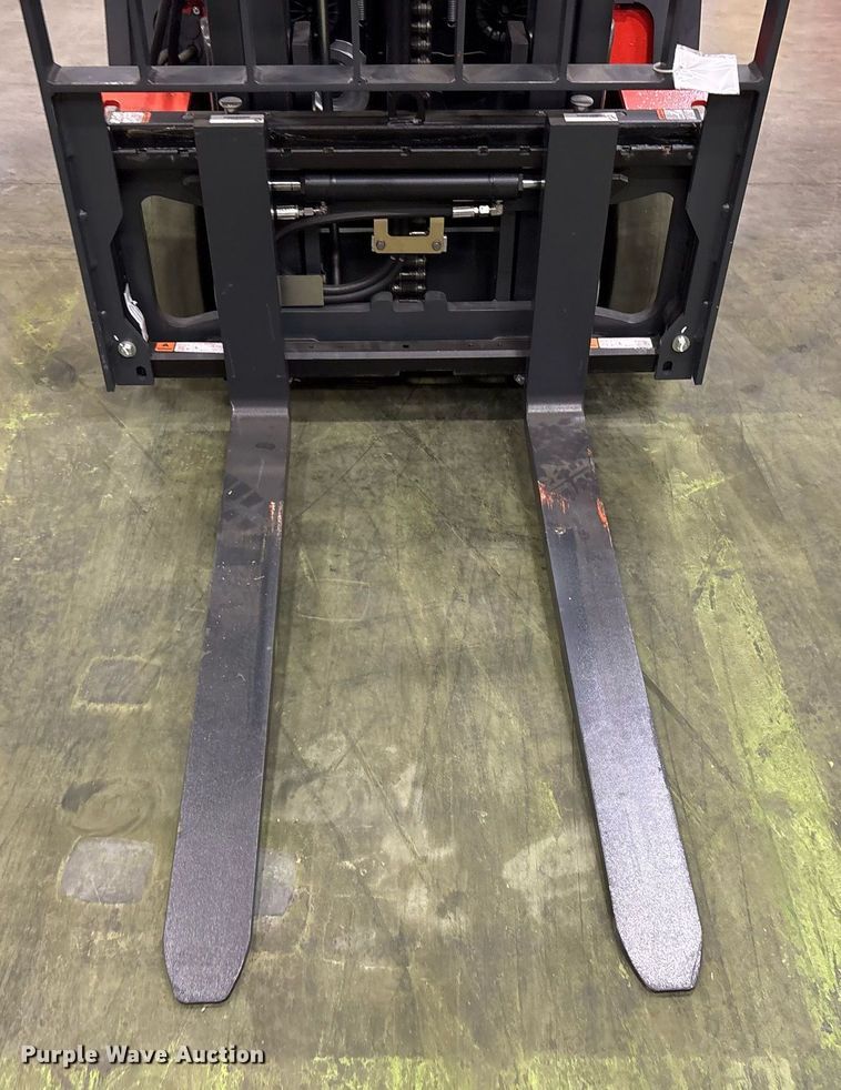 image for item ND9982 2023 Linde E18 forklift