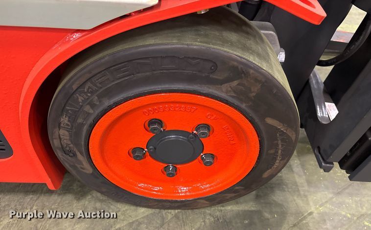 image for item ND9982 2023 Linde E18 forklift