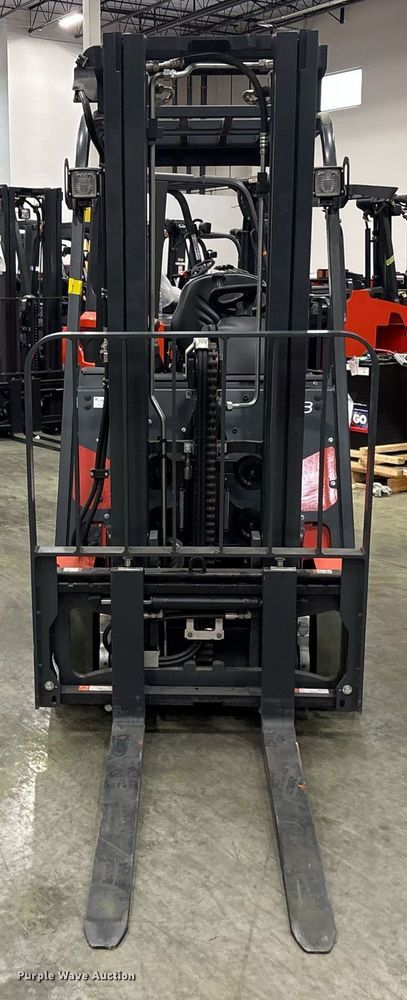image for item ND9983 2023 Linde E18 forklift