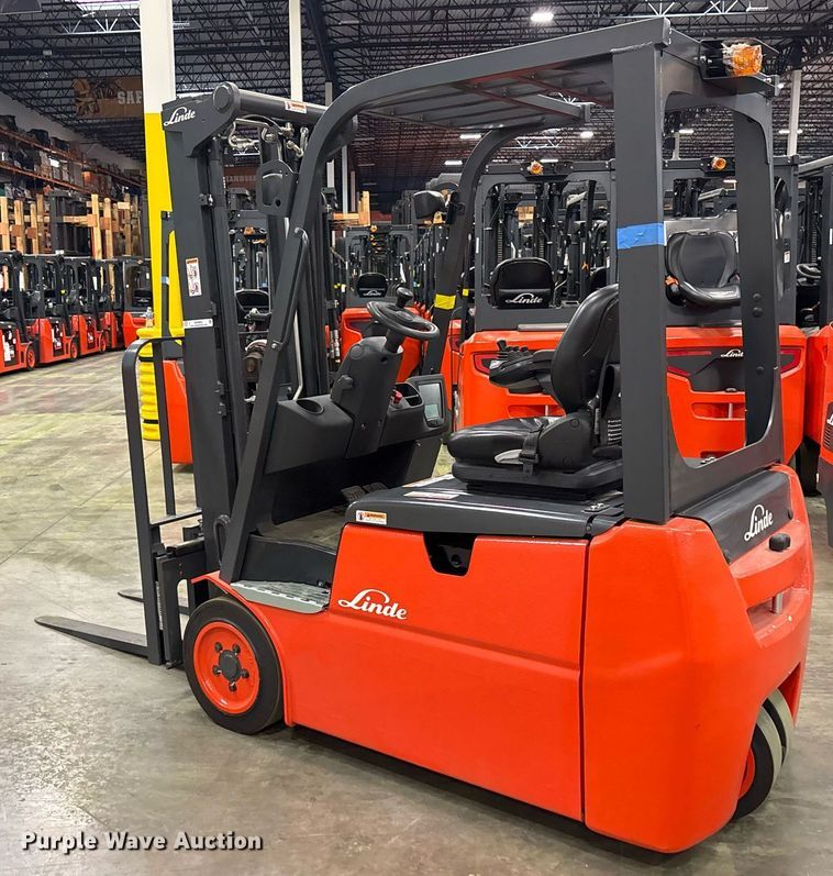 image for item ND9983 2023 Linde E18 forklift